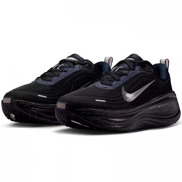 Sneakers Nike VOMERO PLUS